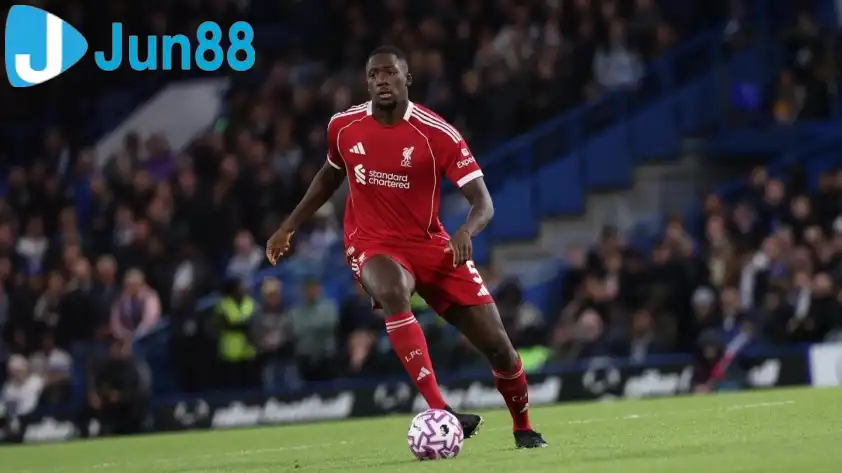 Konate buộc phải rời sân sớm ở phút 56 (Ảnh: Liverpool Lookout). Konate buộc phải rời sân sớm ở phút 56 (Ảnh: Liverpool Lookout).